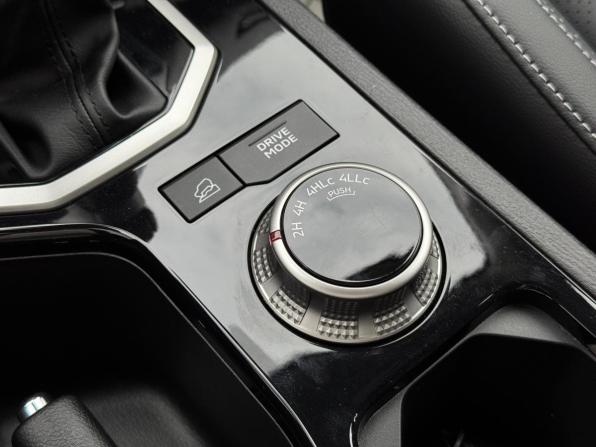 Mitsubishi L200 VI с пробегом 2025 года, цена 5 110 000 рублей, 10 км, пикап, Автокод Объявления