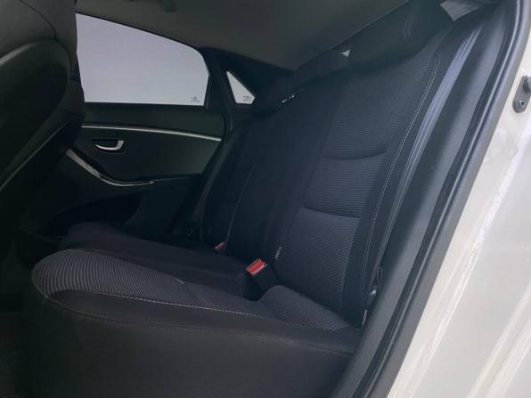 Hyundai i30 II с пробегом 2014 года, цена 950 000 рублей, 177765 км, хэтчбек, Автокод Объявления