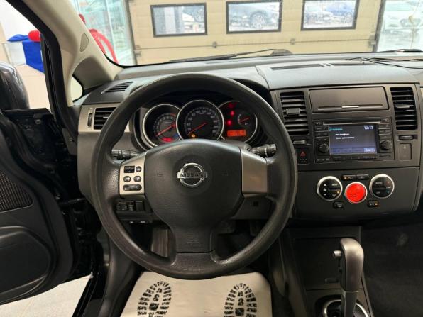 Nissan Tiida I Рестайлинг с пробегом 2012 года, цена 790 000 рублей, 146920 км, хэтчбек, Автокод Объявления