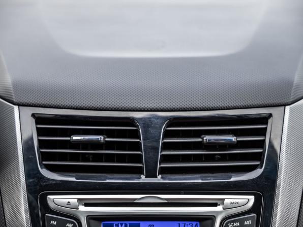 Hyundai Solaris I с пробегом 2011 года, цена 828 000 рублей, 123182 км, хэтчбек, Автокод Объявления