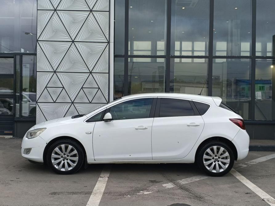 Opel Astra J Москва  - изображение 8