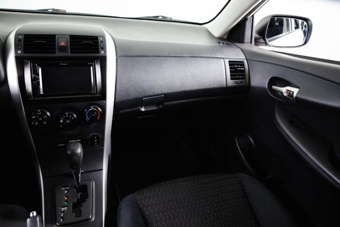 Toyota Corolla X (E140 E150) Рестайлинг с пробегом 2013 года, цена 1 429 000 рублей, 139706 км, седан, Автокод Объявления