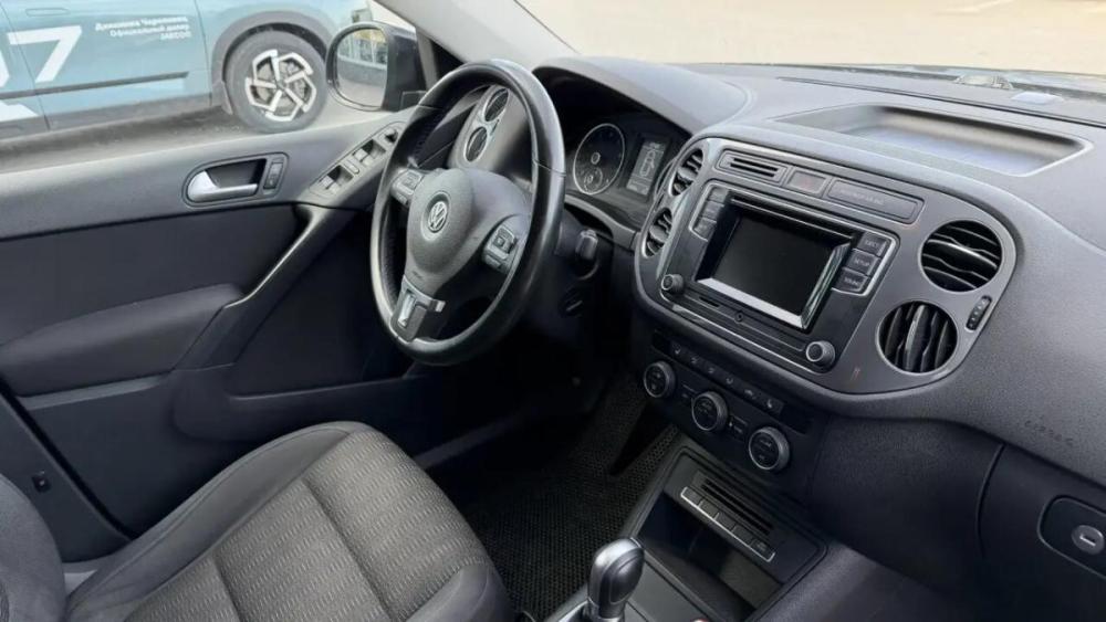Volkswagen Tiguan I Рестайлинг Череповец  - изображение 12