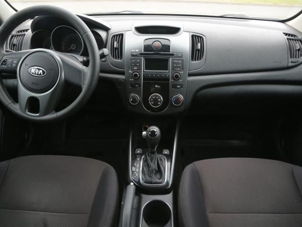 Kia Cerato II с пробегом 2011 года, цена 693 000 рублей, 220800 км, седан, Автокод Объявления