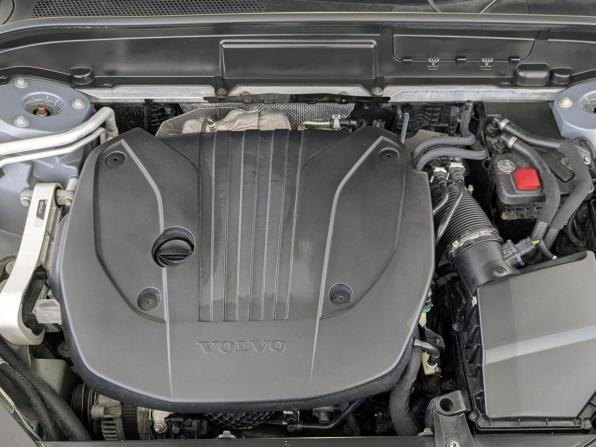 Volvo XC60 II Рестайлинг с пробегом 2021 года, цена 4 790 000 рублей, 46404 км, внедорожник, Автокод Объявления
