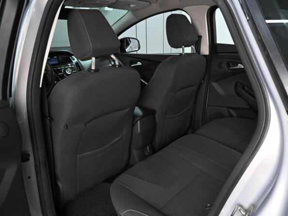 Ford Focus III с пробегом 2011 года, цена 949 000 рублей, 239996 км, хэтчбек, Автокод Объявления