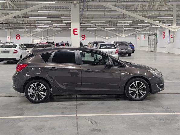 Opel Astra J Рестайлинг с пробегом 2012 года, цена 769 000 рублей, 117770 км, хэтчбек, Автокод Объявления