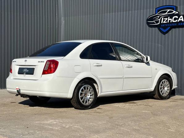 Daewoo Gentra II с пробегом 2013 года, цена 439 000 рублей, 184000 км, седан, Автокод Объявления