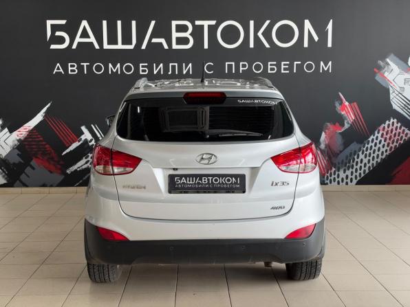 Hyundai ix35 I с пробегом 2011 года, цена 1 220 000 рублей, 154462 км, внедорожник, Автокод Объявления