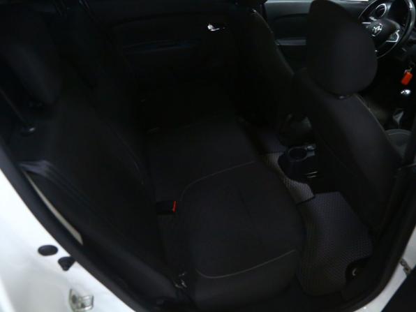 Renault Sandero II Рестайлинг с пробегом 2020 года, цена 871 000 рублей, 108000 км, хэтчбек, Автокод Объявления