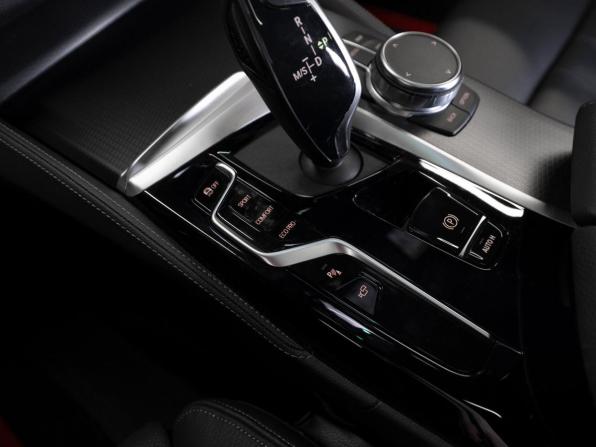 BMW 5 серии VII (G30/G31/G38) Рестайлинг с пробегом 2023 года, цена 5 500 000 рублей, 25150 км, седан, Автокод Объявления