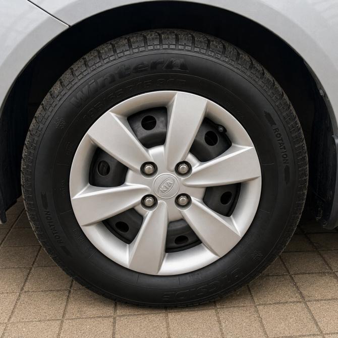 Kia Rio II Москва  - изображение 15