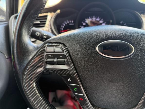 Kia Ceed II с пробегом 2014 года, цена 999 900 рублей, 167000 км, хэтчбек, Автокод Объявления