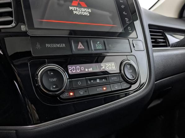 Mitsubishi Outlander III Рестайлинг 3 с пробегом 2022 года, цена 2 550 000 рублей, 25553 км, внедорожник, Автокод Объявления