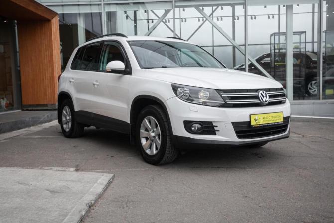 Volkswagen Tiguan I Рестайлинг с пробегом 2013 года, цена 1 198 000 рублей, 105220 км, внедорожник, Автокод Объявления