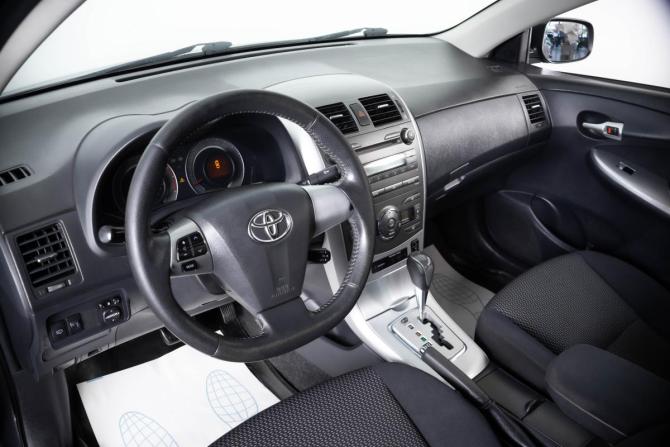 Toyota Corolla X (E140 E150) Рестайлинг с пробегом 2010 года, цена 799 000 рублей, 190300 км, седан, Автокод Объявления