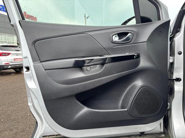 Renault Kaptur I Рестайлинг с пробегом 2021 года, цена 1 745 000 рублей, 78000 км, внедорожник, Автокод Объявления