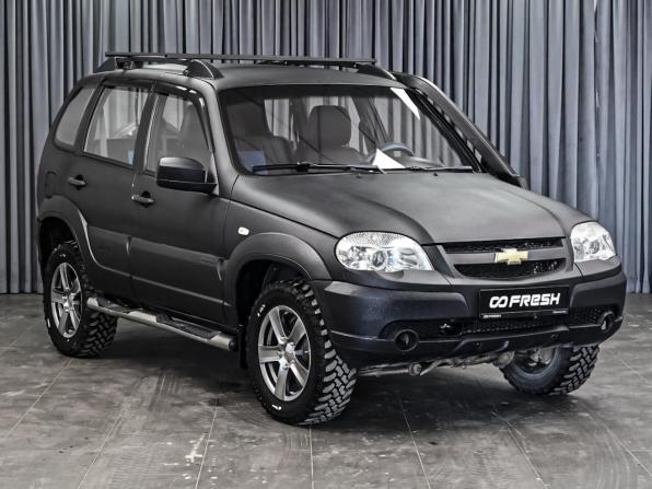 Chevrolet Niva I Рестайлинг с пробегом 2015 года, цена 637 000 рублей, 127940 км, внедорожник, Автокод Объявления