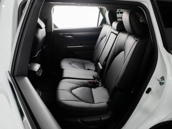 Toyota Highlander IV (XU70) с пробегом 2026 года, цена 5 500 000 рублей, 31 км, внедорожник, Автокод Объявления