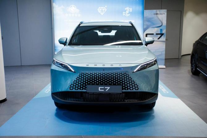 Новый Omoda C7 2026 года, цена 3 299 000 рублей, внедорожник, Автокод Объявления