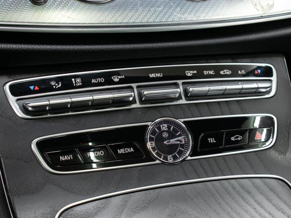 Mercedes-Benz E-Класс V (W213 S213 C238) с пробегом 2020 года, цена 3 049 000 рублей, 125000 км, седан, Автокод Объявления