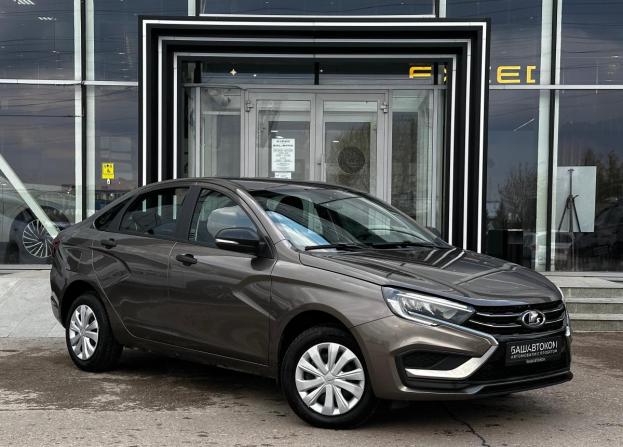 Lada (ВАЗ) Vesta I Рестайлинг (NG) с пробегом 2024 года, цена 1 285 000 рублей, 13300 км, седан, Автокод Объявления