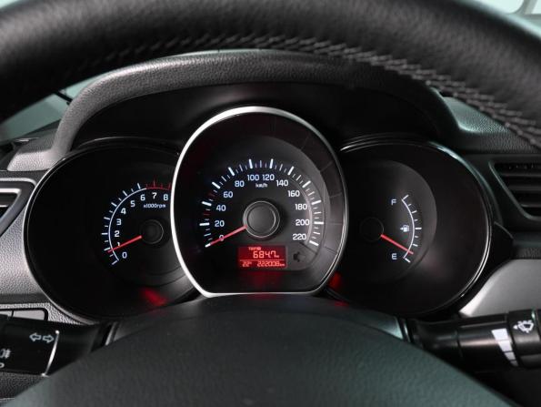 Kia Rio III Рестайлинг с пробегом 2016 года, цена 939 000 рублей, 222008 км, седан, Автокод Объявления