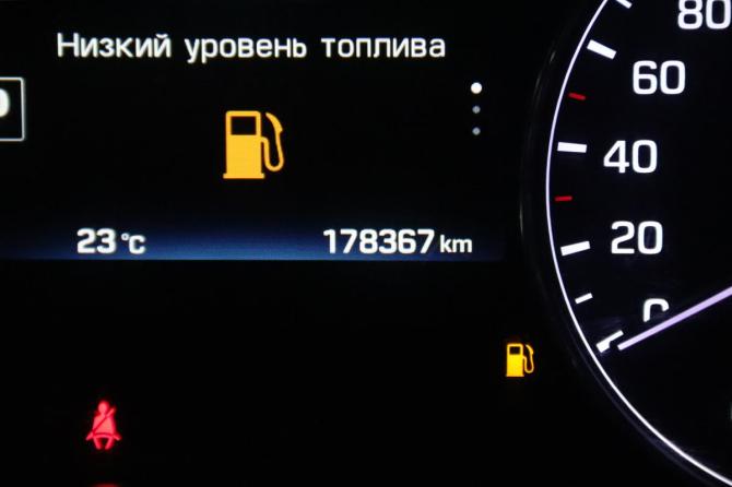 Hyundai Genesis II с пробегом 2015 года, цена 1 995 950 рублей, 178367 км, седан, Автокод Объявления