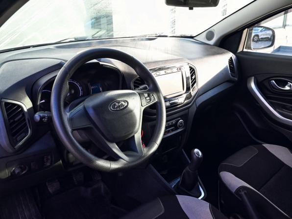Lada (ВАЗ) XRAY I с пробегом 2017 года, цена 675 000 рублей, 159531 км, хэтчбек, Автокод Объявления