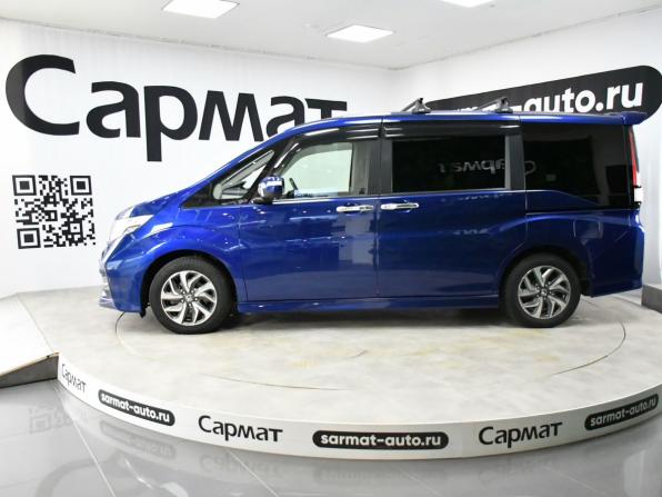 Honda Stepwgn V с пробегом 2017 года, цена 1 925 000 рублей, 67612 км, минивэн, Автокод Объявления