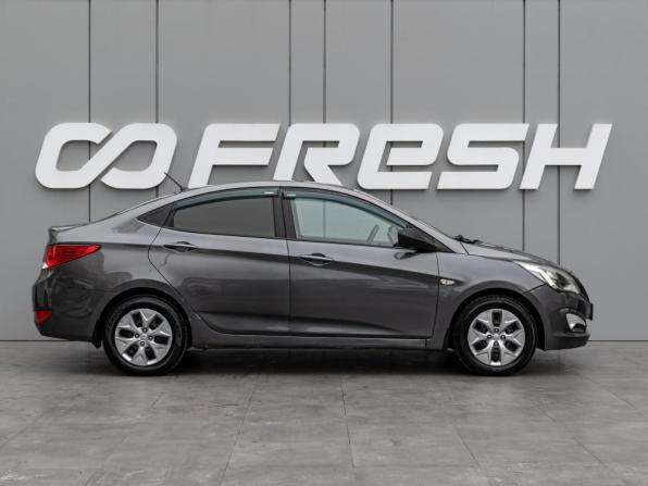 Hyundai Solaris I Рестайлинг с пробегом 2016 года, цена 1 010 000 рублей, 173252 км, седан, Автокод Объявления