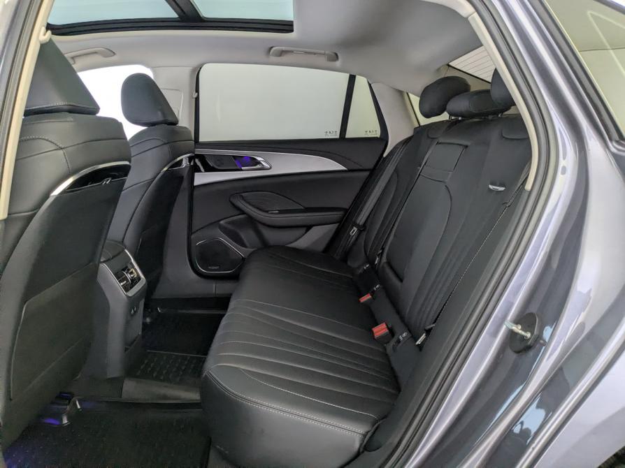 Hongqi H5 II Москва  - изображение 10