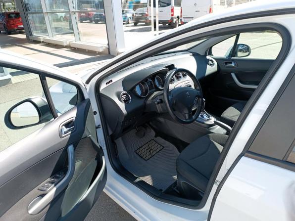 Peugeot 408 I с пробегом 2014 года, цена 625 000 рублей, 125800 км, седан, Автокод Объявления