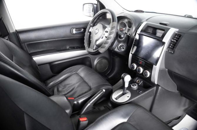 Nissan X-Trail II с пробегом 2010 года, цена 1 299 000 рублей, 274000 км, внедорожник, Автокод Объявления