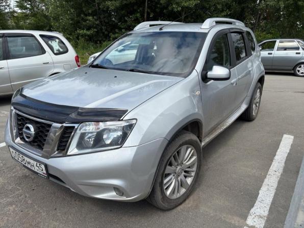 Nissan Terrano III (D10) с пробегом 2015 года, цена 999 000 рублей, 217000 км, внедорожник, Автокод Объявления