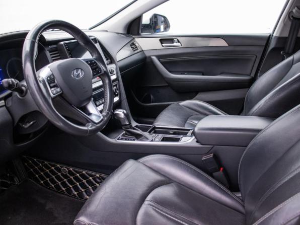 Hyundai Sonata VII (LF) Рестайлинг с пробегом 2019 года, цена 1 818 000 рублей, 100445 км, седан, Автокод Объявления