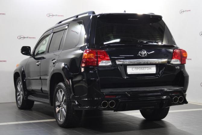Toyota Land Cruiser 200 Series Рестайлинг 1 с пробегом 2015 года, цена 3 800 000 рублей, 172990 км, внедорожник, Автокод Объявления