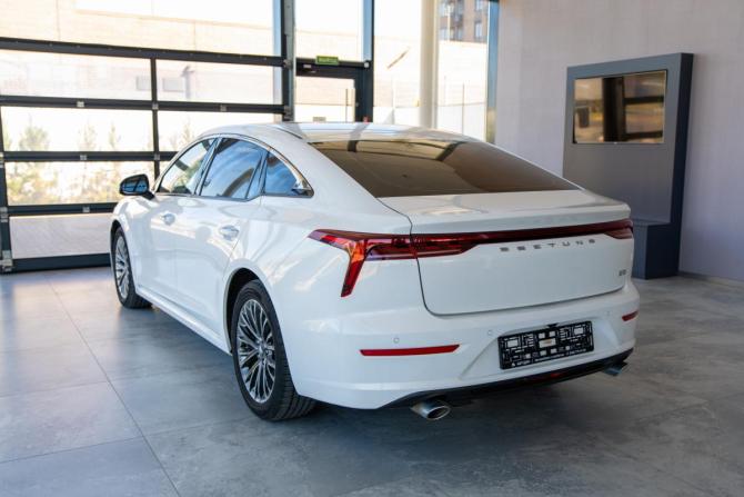 FAW Bestune B70 I с пробегом 2023 года, цена 2 450 000 рублей, 53567 км, лифтбек, Автокод Объявления