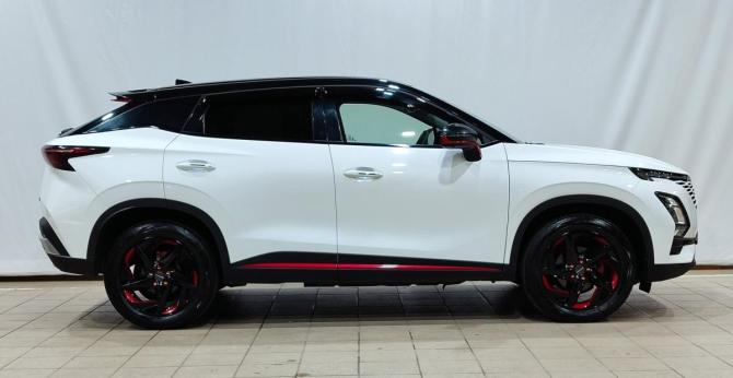 Omoda C5 I с пробегом 2023 года, цена 1 750 000 рублей, 50100 км, внедорожник, Автокод Объявления