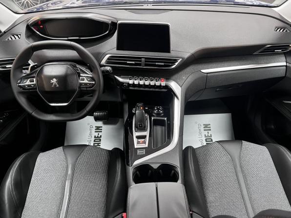 Peugeot 3008 II с пробегом 2017 года, цена 1 515 000 рублей, 182734 км, внедорожник, Автокод Объявления