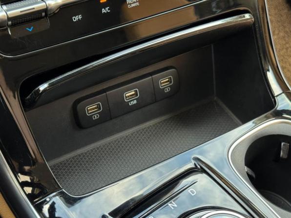 Kia Carnival IV с пробегом 2021 года, цена 4 549 000 рублей, 56557 км, минивэн, Автокод Объявления