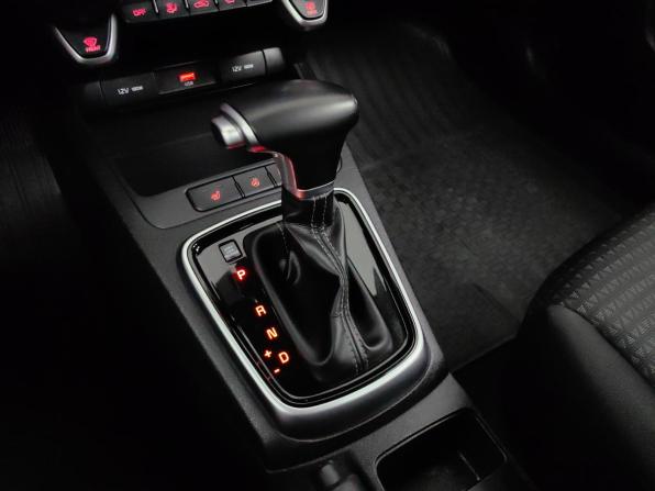 Kia Rio IV Рестайлинг с пробегом 2020 года, цена 1 449 000 рублей, 74077 км, седан, Автокод Объявления