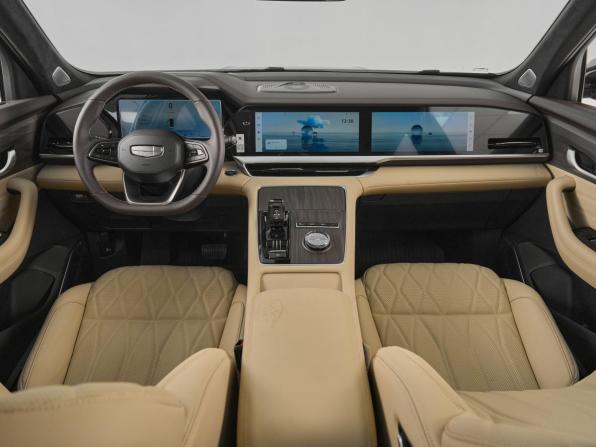 Geely Monjaro I Рестайлинг с пробегом 2025 года, цена 4 200 000 рублей, 57 км, внедорожник, Автокод Объявления