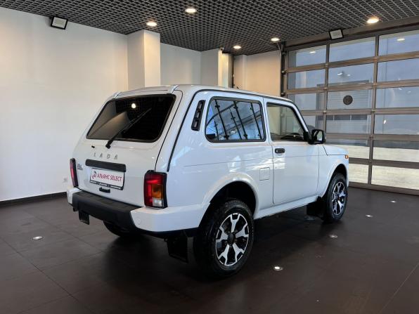 Lada (ВАЗ) Niva Legend с пробегом 2024 года, цена 1 129 000 рублей, 2944 км, внедорожник, Автокод Объявления
