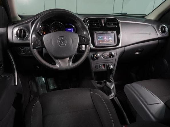Renault Sandero II с пробегом 2016 года, цена 1 134 000 рублей, 73343 км, хэтчбек, Автокод Объявления