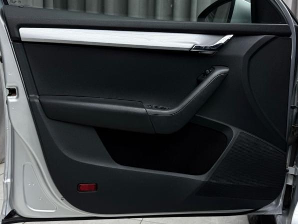 Skoda Octavia III (A7) с пробегом 2013 года, цена 779 000 рублей, 379404 км, лифтбек, Автокод Объявления