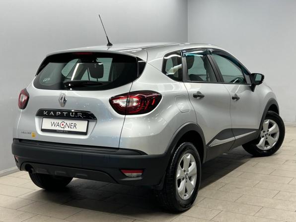 Renault Kaptur I с пробегом 2019 года, цена 1 268 000 рублей, 117693 км, внедорожник, Автокод Объявления