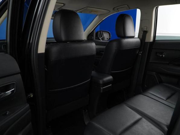 Mitsubishi Outlander III Рестайлинг с пробегом 2014 года, цена 1 675 050 рублей, 177458 км, внедорожник, Автокод Объявления