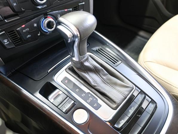 Audi Q5 I (8R) Рестайлинг с пробегом 2016 года, цена 2 639 900 рублей, 118551 км, внедорожник, Автокод Объявления