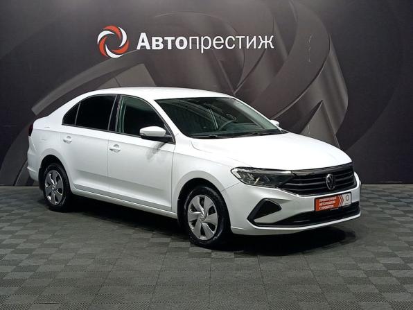 Volkswagen Polo VI с пробегом 2022 года, цена 1 520 000 рублей, 68244 км, лифтбек, Автокод Объявления